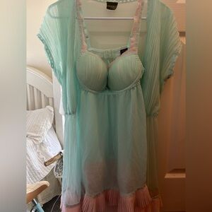 Elegant Mint and Pink Chemise Set